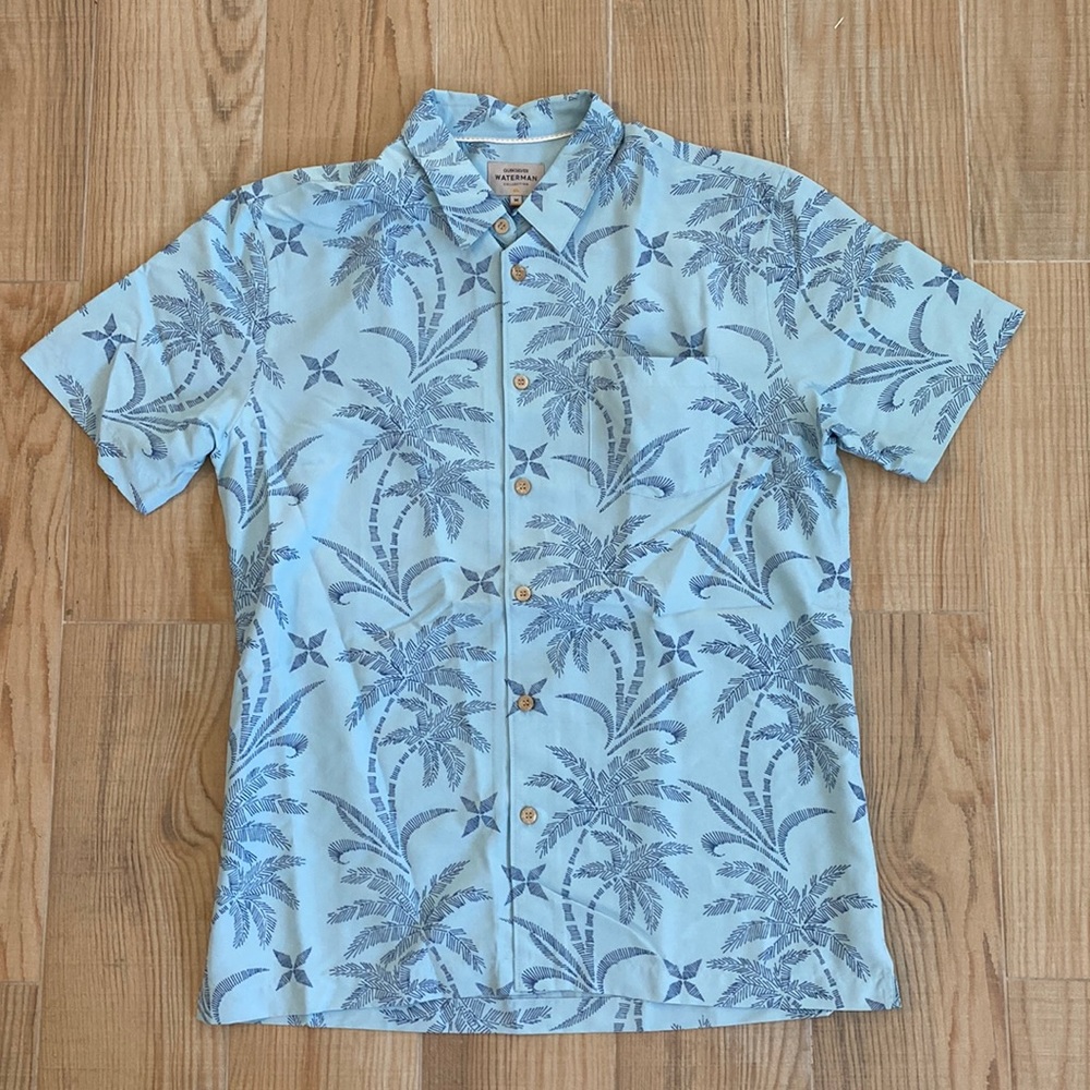 NWOT quiksilver waterman‘s regular fit button-down shirt